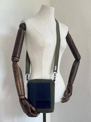 "Flickenwerk I/6" - KHAKI - DUNKELBLAU
